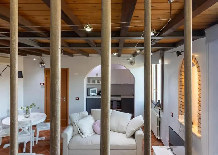 公寓 Tre Gradini - Posizione Ottima 费拉拉